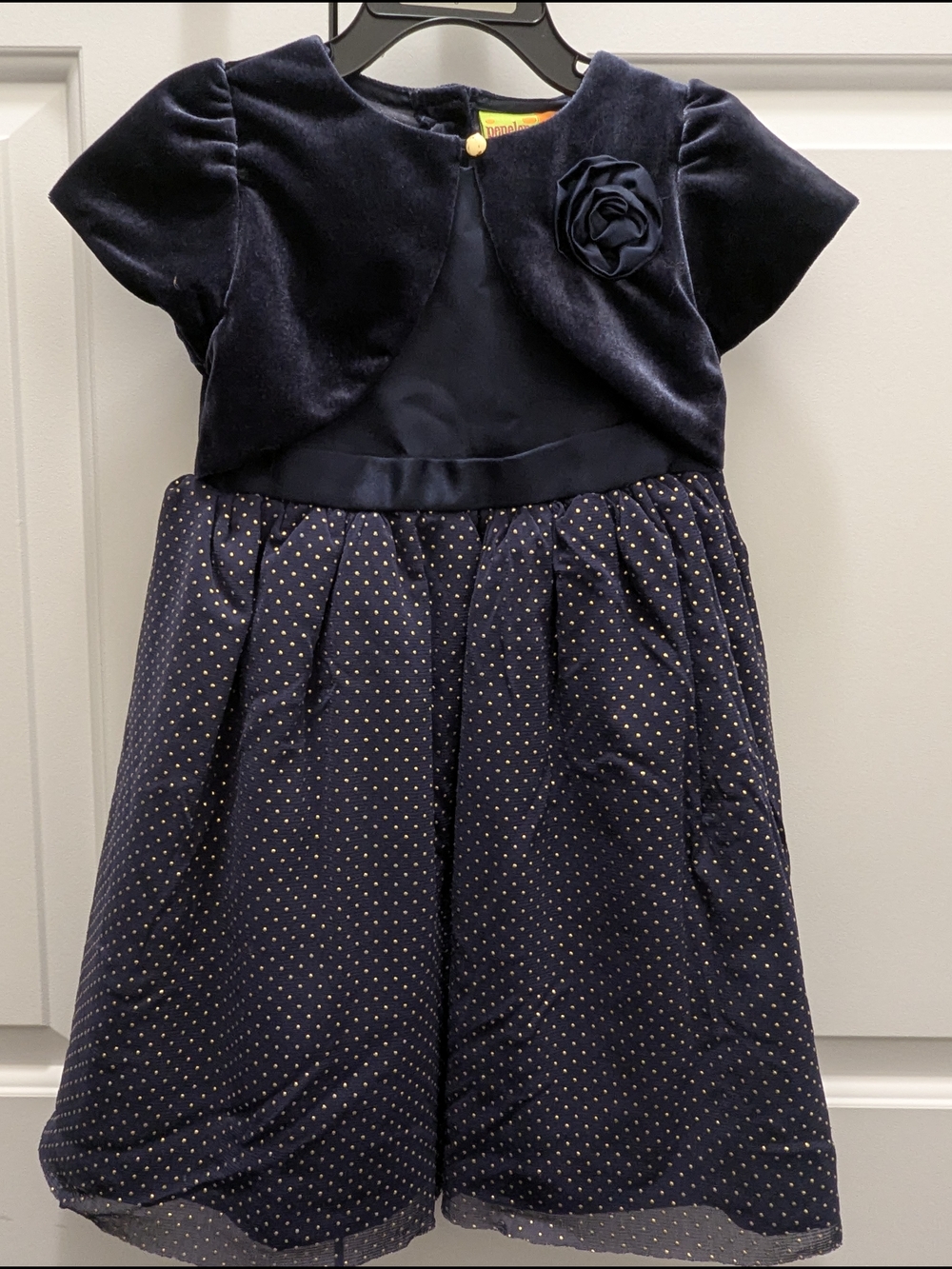 5/$35 Penelope Mack Girls Navy Velvet & Gold Polka Dot Dress – Size 4